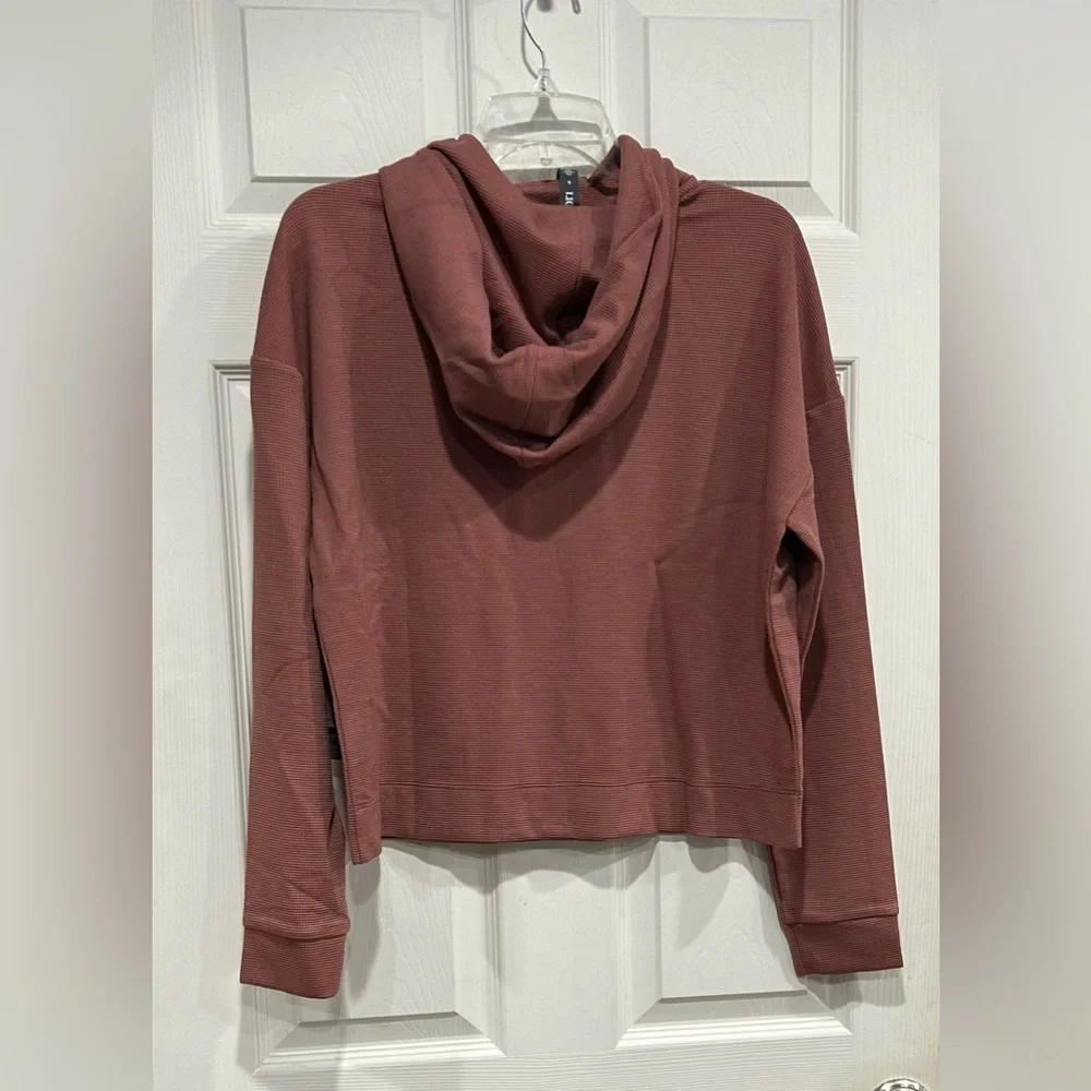 Vuori Women's Small Bayview Thermal Hoodie Rosewood Pink NWT Snap Closure